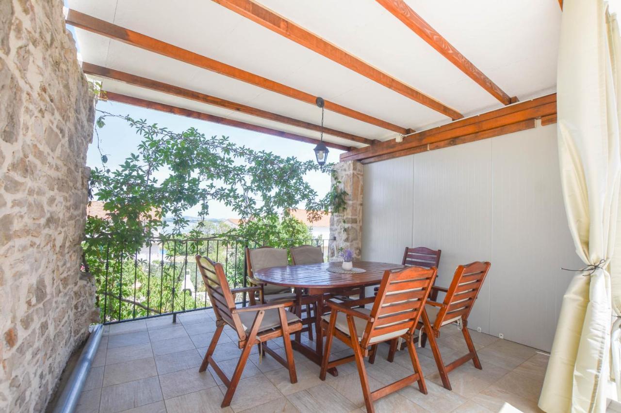 Apartments Tarragon Ugrinici ภายนอก รูปภาพ